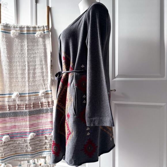 Johnny Was Grey Red Embroidered Aztec Wrap Draped Cardigan Sweater Women’s Large - Picture 4 of 9